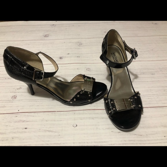 Michael Kors Shoes - Micheal Kors Heels